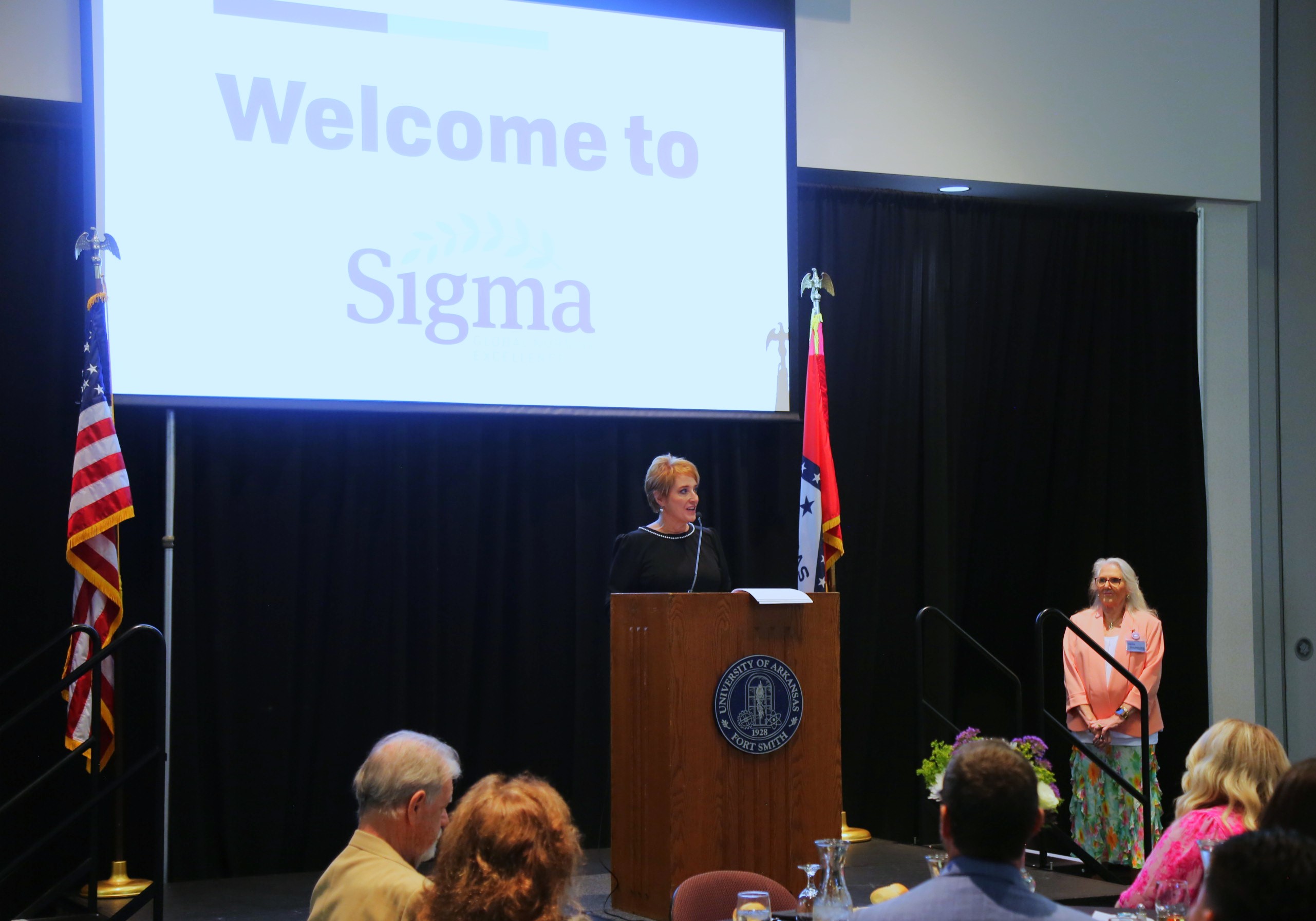 Mercy Fort Smith CNO Speaks to Sigma Theta Tau Inductees | Mercy